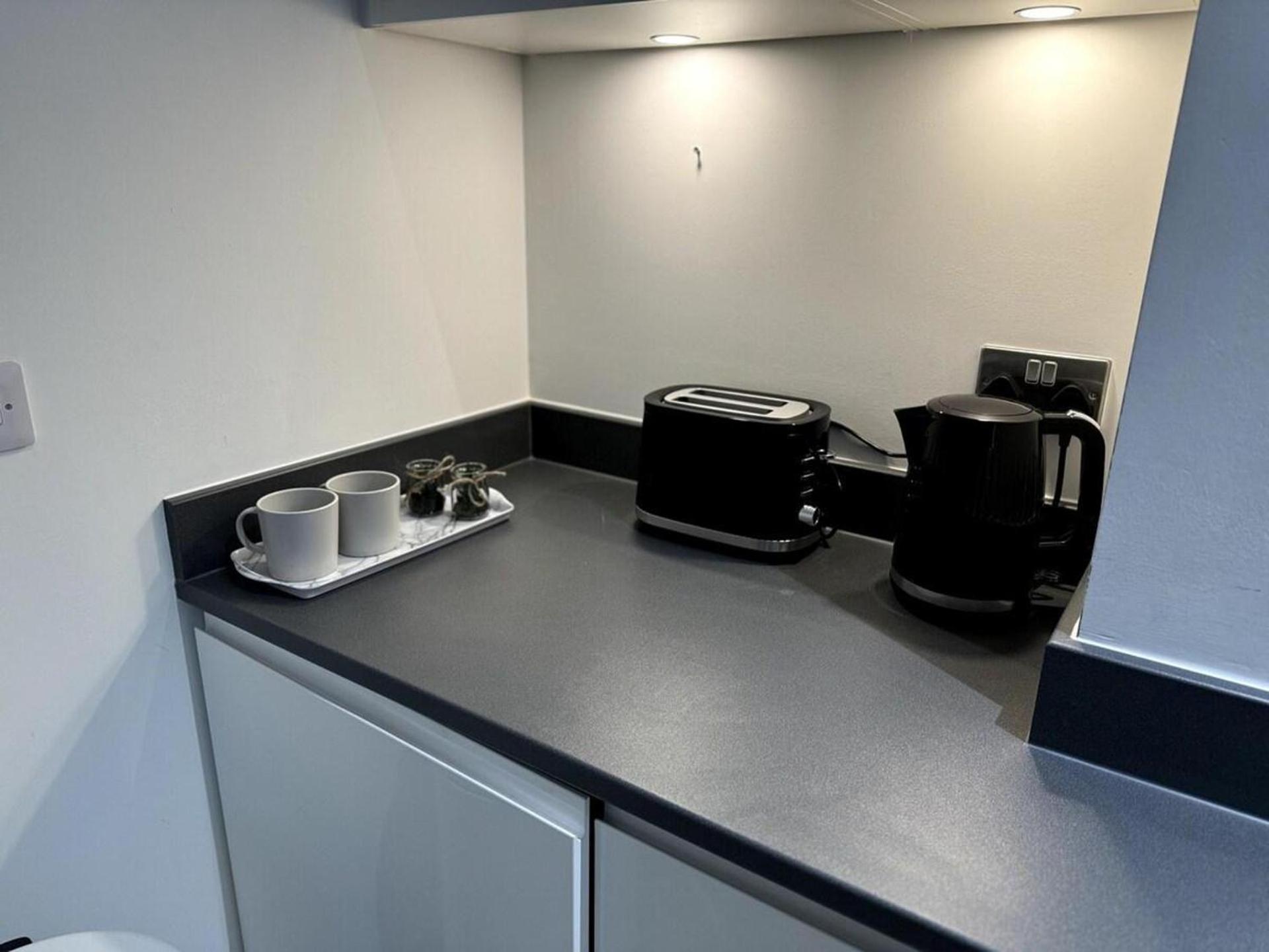 Cozy Bracknell Apartment With Modern Amenities Buitenkant foto